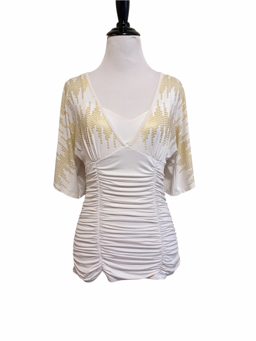 Xoxo medium Women's White & Metallic Gold Sequin print Ruched V-Neck Top